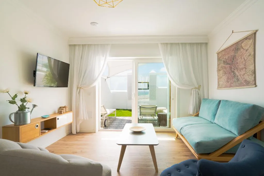 APARTMENT BEACH FRONT Room, Apartamentos La Concha Boutique, Lanzarote