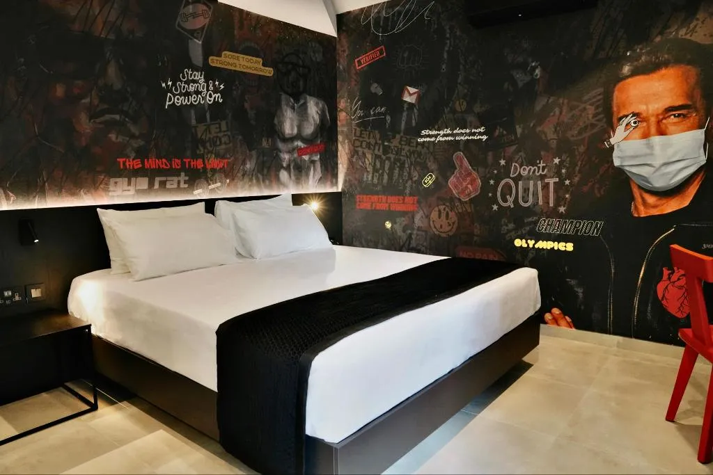 QUADRUPLE INNER Room, So City Hotel, Malta