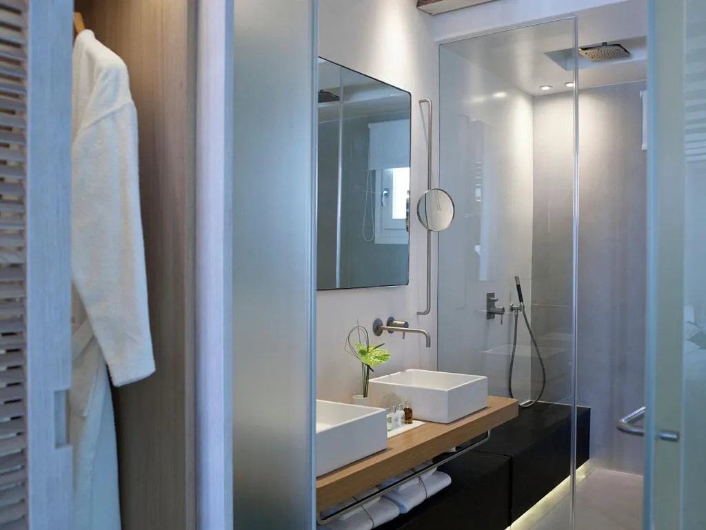 SUITE TWO BEDS Room, Bill & Coo Suites and Lounge, Mykonos