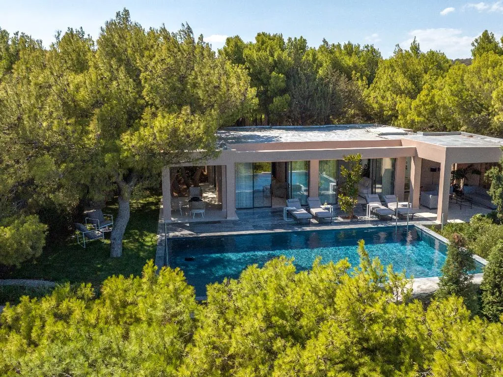 VILLA WITH PRIVATE POOL Room, Cape Sounio, A Resort to Live, Athens