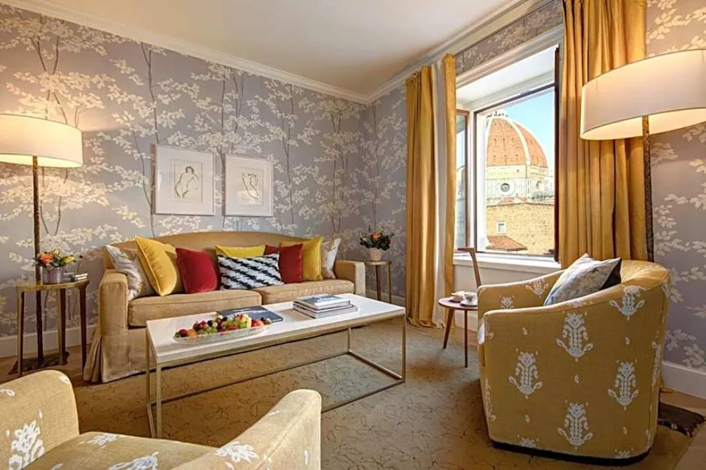 JUNIOR SUITE DELUXE Room, Savoy Florence, Florence