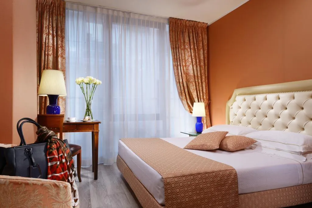 DOUBLE SINGLE USE STANDARD Room, Pierre Milano Hotel, Milan
