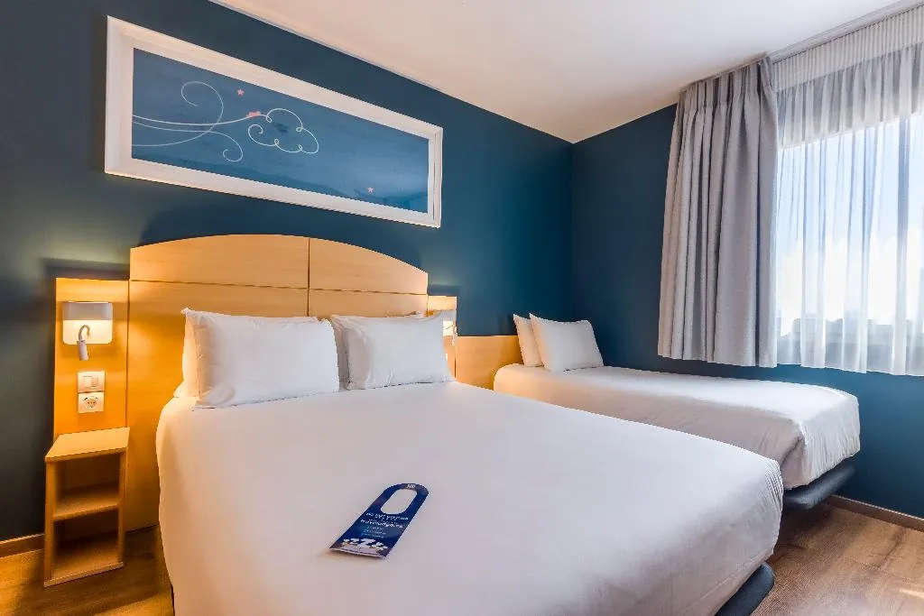 FAMILY ROOM CAPACITY 2 Room, Travelodge Madrid Alcala de Henares, Madrid
