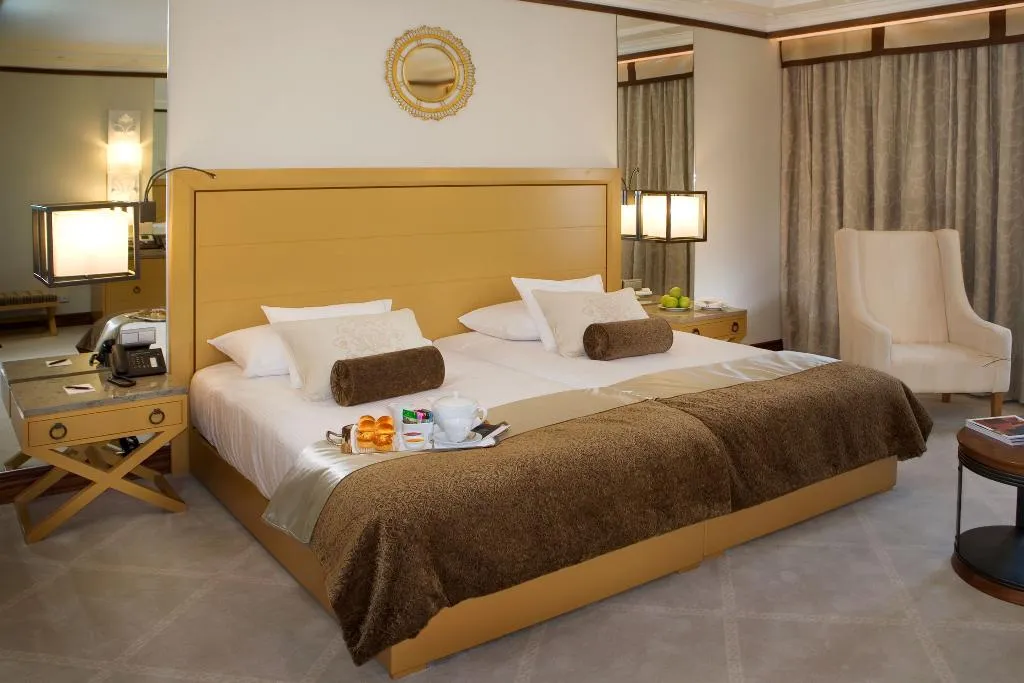 Double or Twin SUPERIOR Room, Grande Real Villa Italia Hotel & Spa, Lisbon