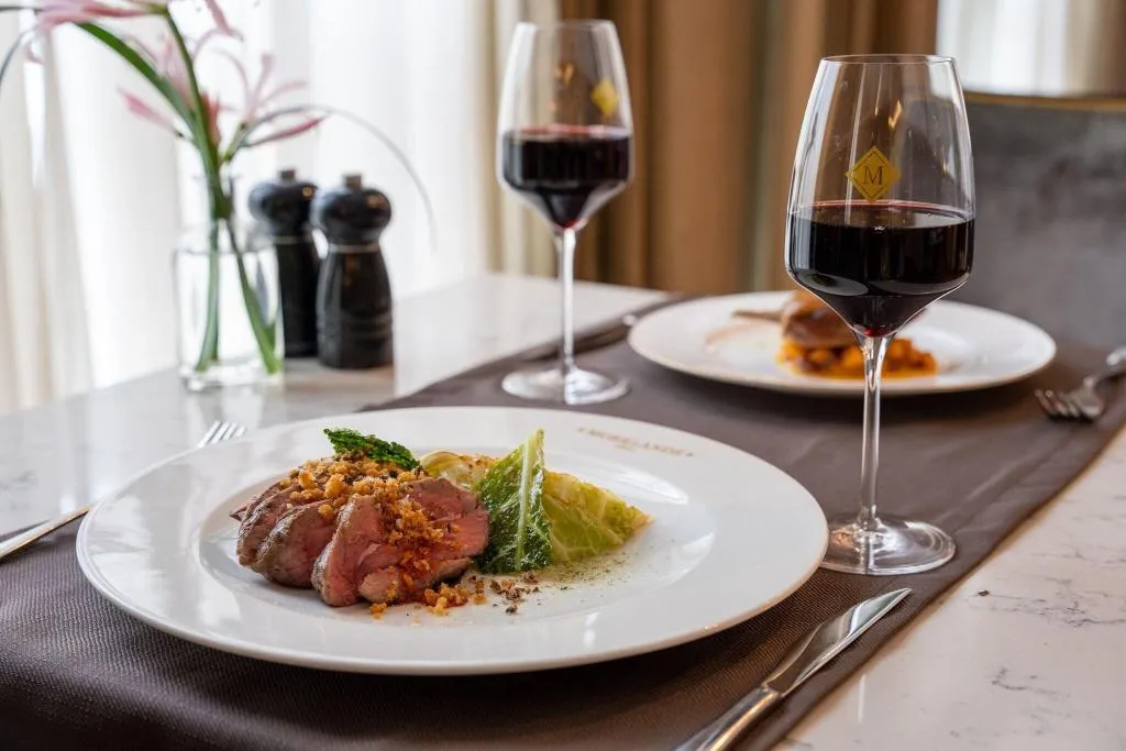 Restaurant, The College Green Hotel Dublin, Autograph, Dublin