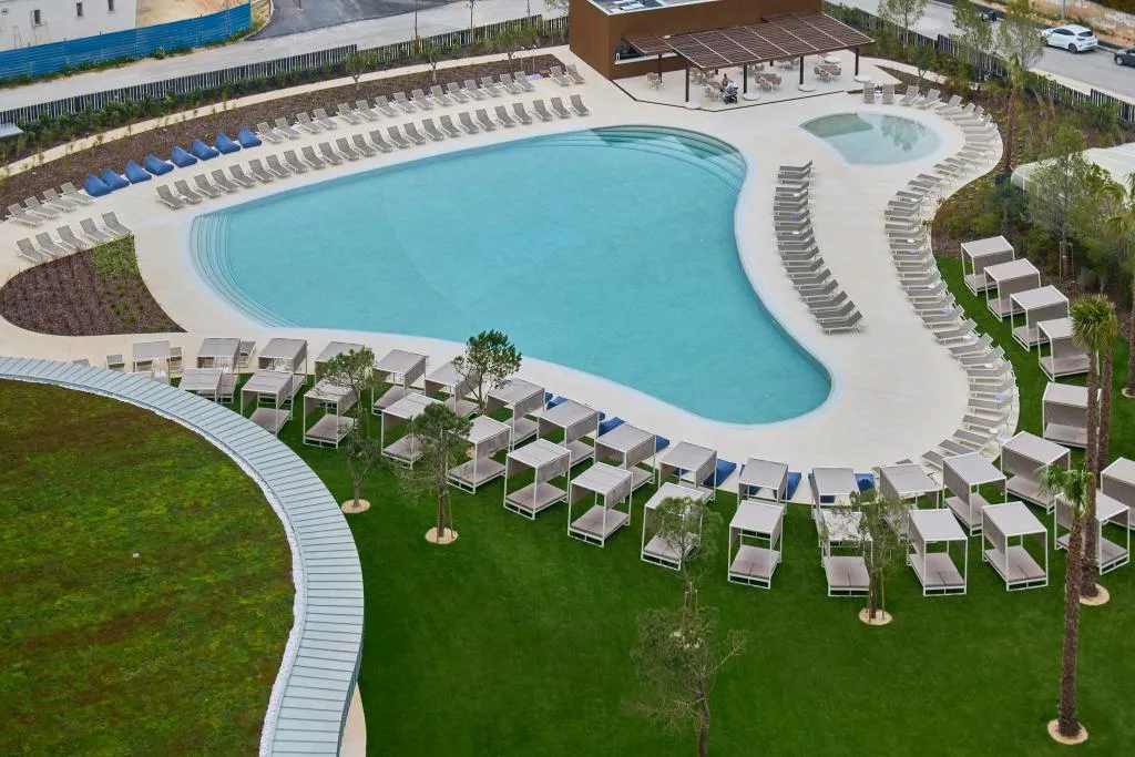 Pool, The Editory By The Sea Lagos, Algarve