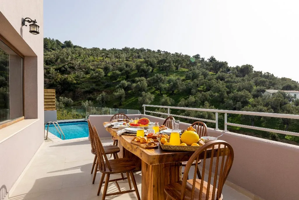 VILLA STANDARD Room, Avaton Suites & Villas, Skiathos
