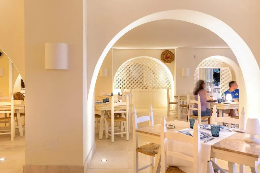 Restaurant, Costa Dei Fiori, Cagliari