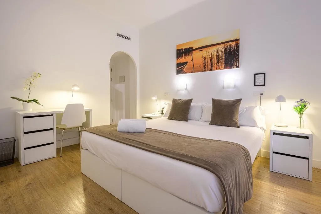 Double or Twin STANDARD Room, NeoMagna Madrid, Madrid
