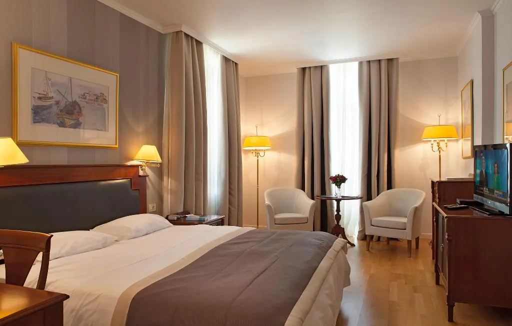 DOUBLE SINGLE USE GUEST ROOM Room, Theoxenia Palace, Athens