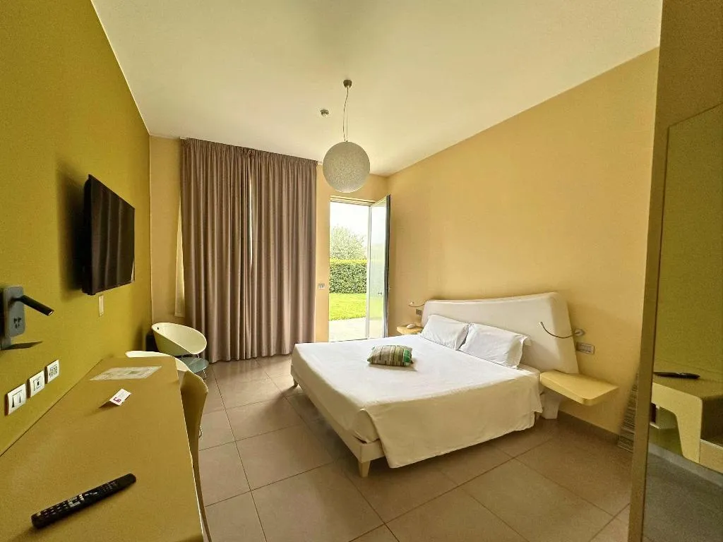 DOUBLE SUPERIOR Room, Ibis Styles Catania Acireale, Catania