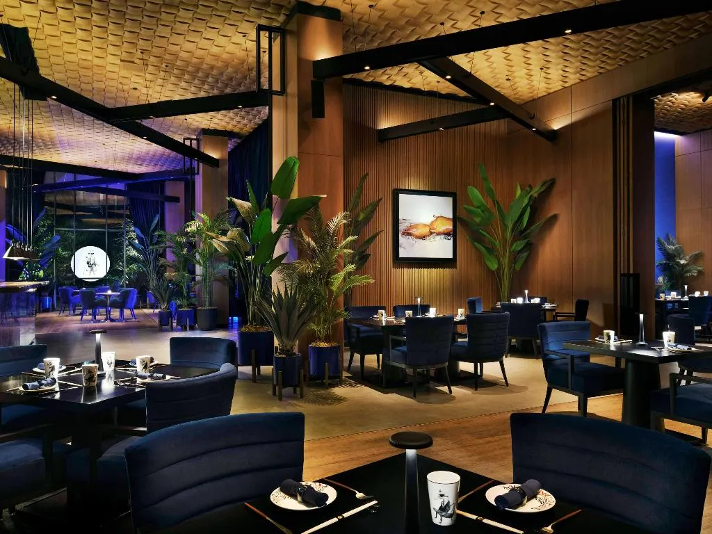 Restaurant, Banyan Tree Dubai, Dubai