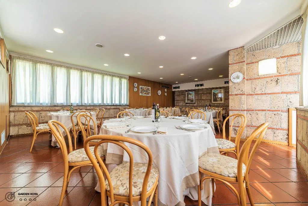 Restaurant, Garden Hotel, Umbria