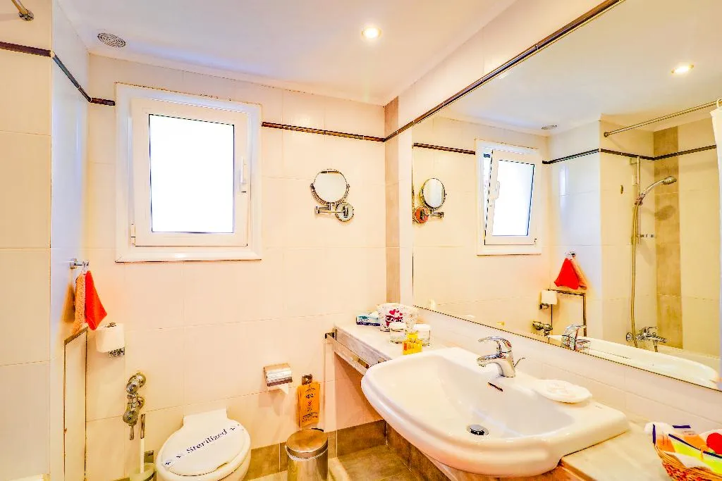DOUBLE GARDEN VIEW Room, Creta Royal, Crete
