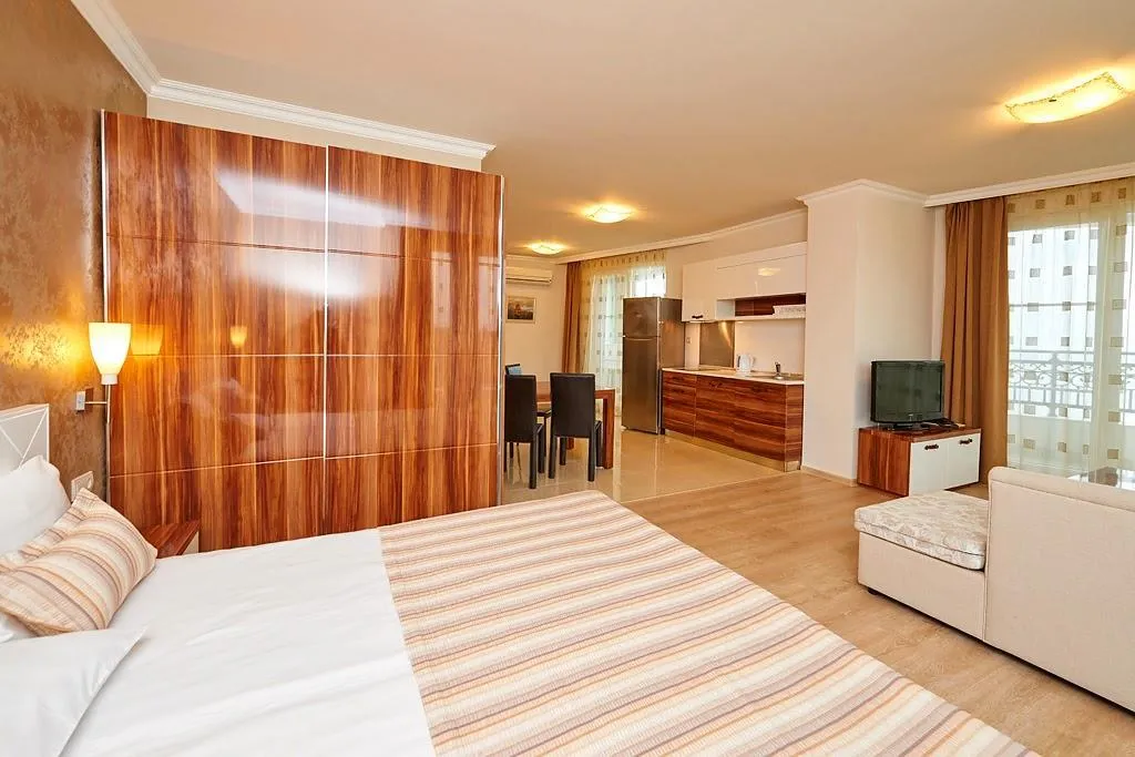 STUDIO LUXURY Room, Penelope Palace, Bourgas