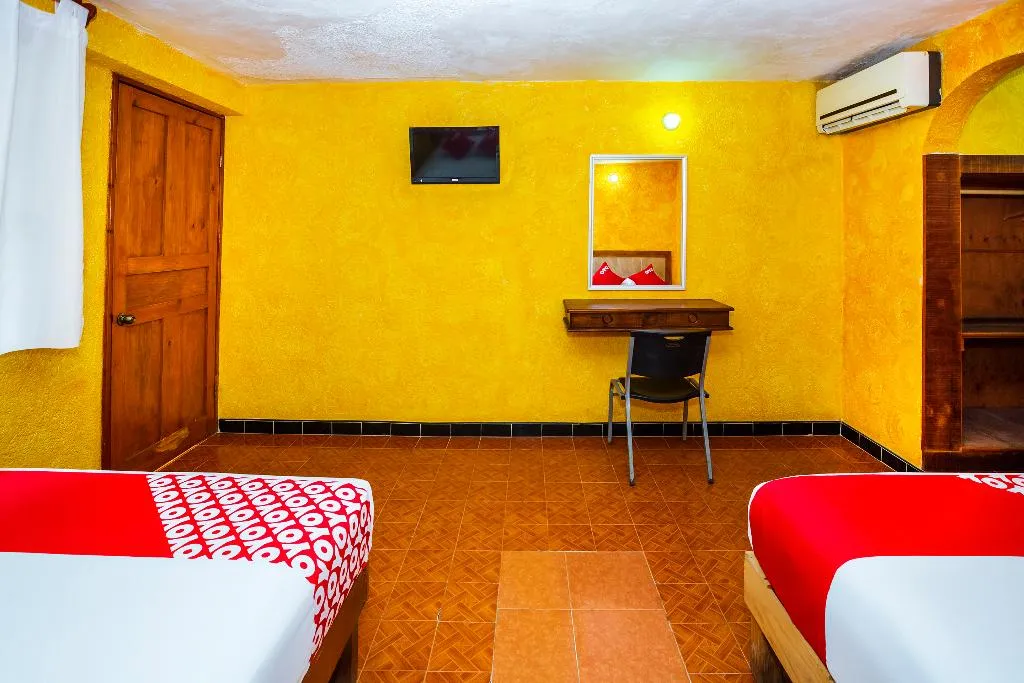 TWIN TWO BEDS Room, OYO Hotel Playa Del Carmen, Playa Del Carmen