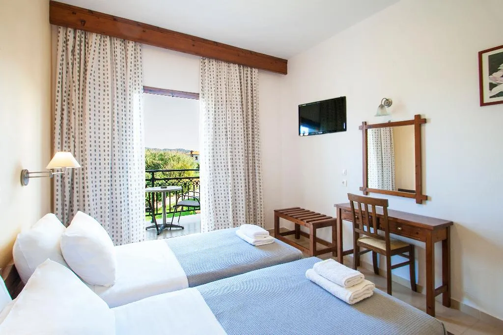 Double or Twin STANDARD Room, Vontzos, Skiathos