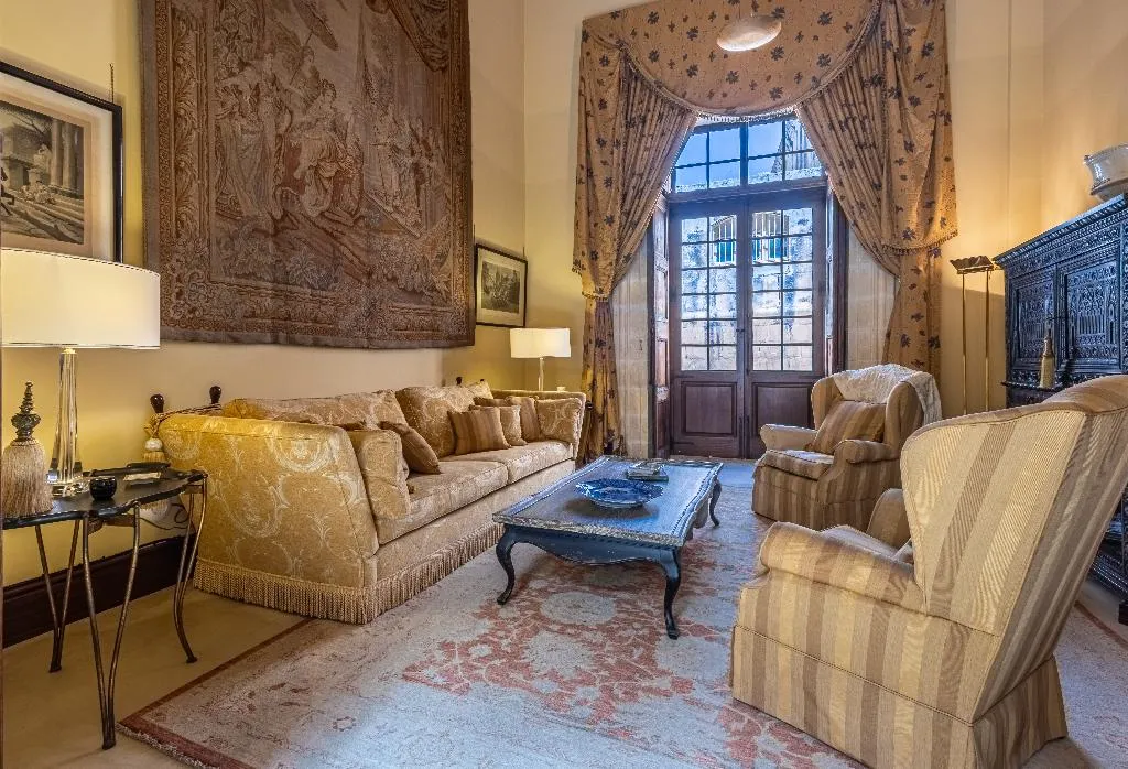 SUITE ANNEX Room, The Xara Palace Relais and Chateaux, Malta