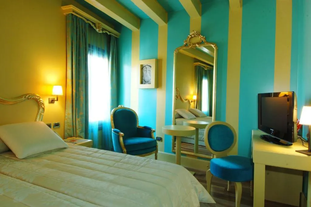 TRIPLE DELUXE Room, Hotel Cà Zusto Venezia, Venice