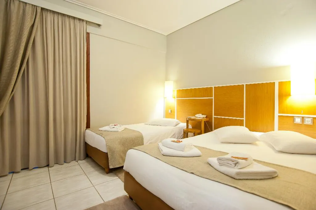 Double or Twin STANDARD Room, Fedriades Delphi, Athens