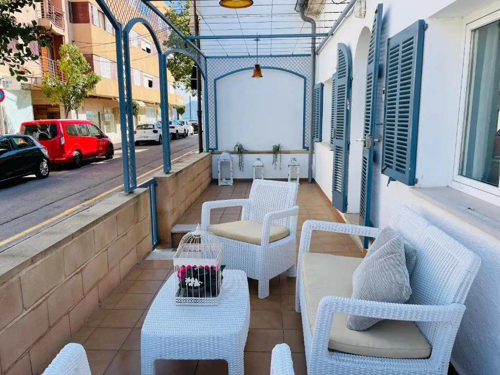 HOUSE TWO BEDROOMS WITH AIR CONDITIONING Room, Torre Playa, Majorca