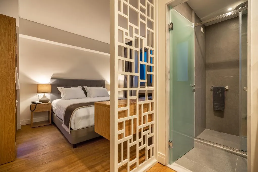 Double or Twin STANDARD Room, Glyfada Riviera Hotel, Athens