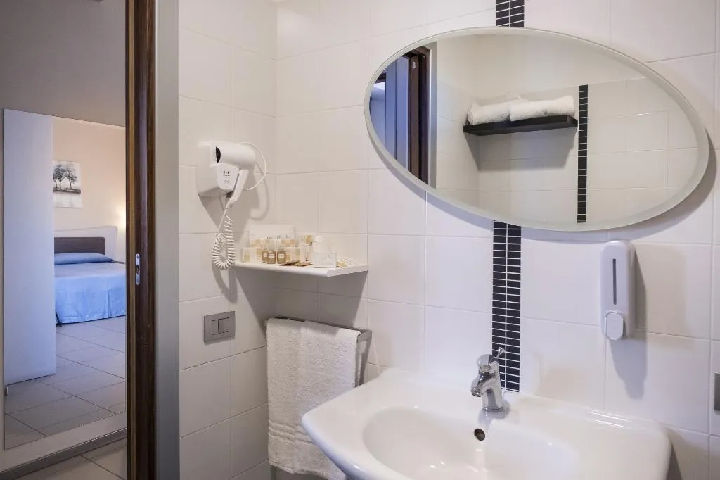 TRIPLE STANDARD Room, Kore, Catania