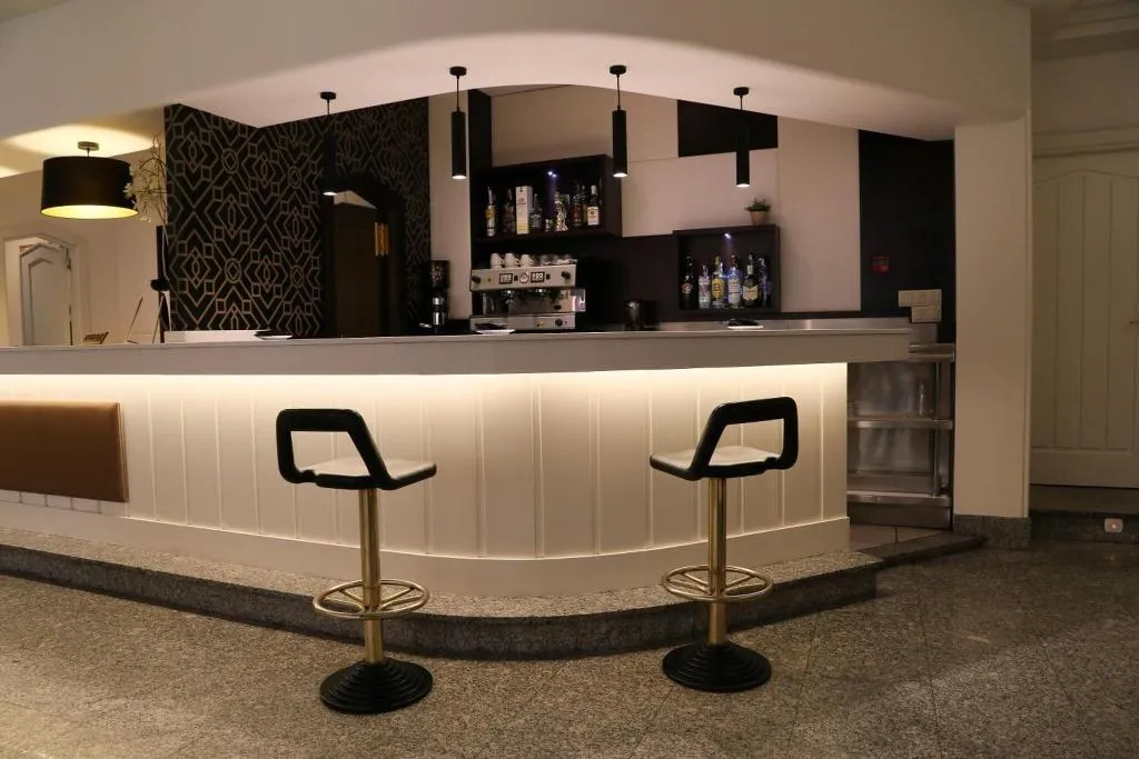 Bar, Hostal Carlos III, Madrid