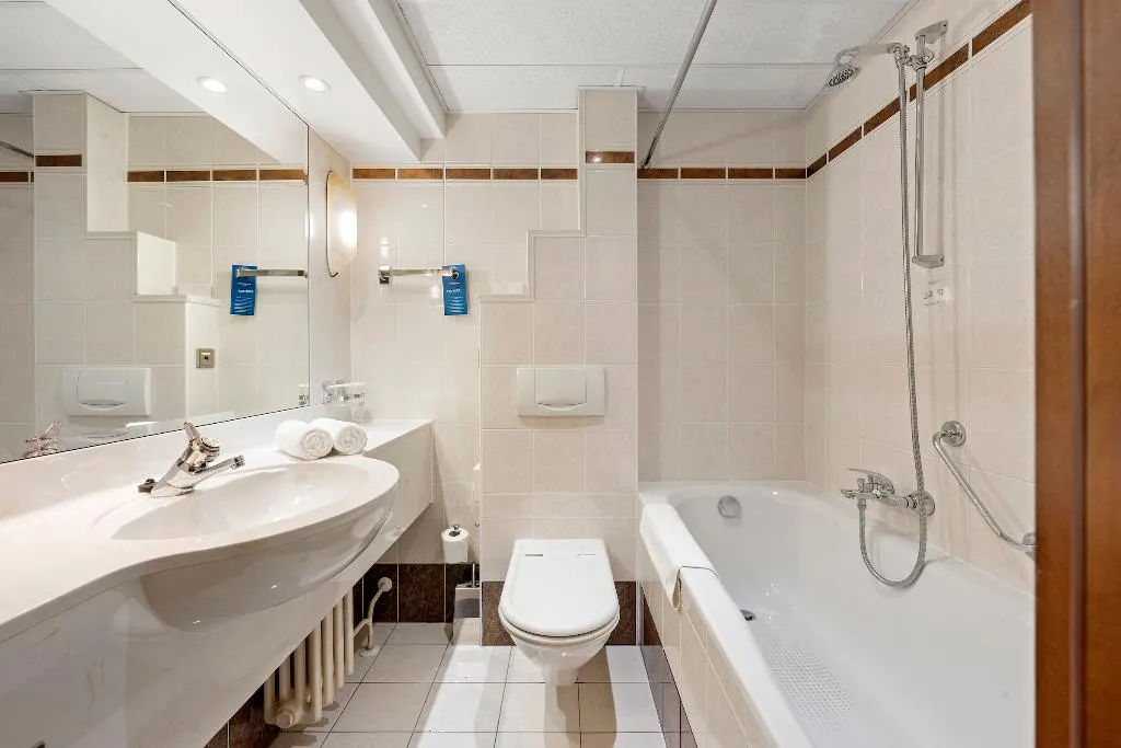DOUBLE SUPERIOR KING BED Room, Panorama by Verdi Hotels, Prague