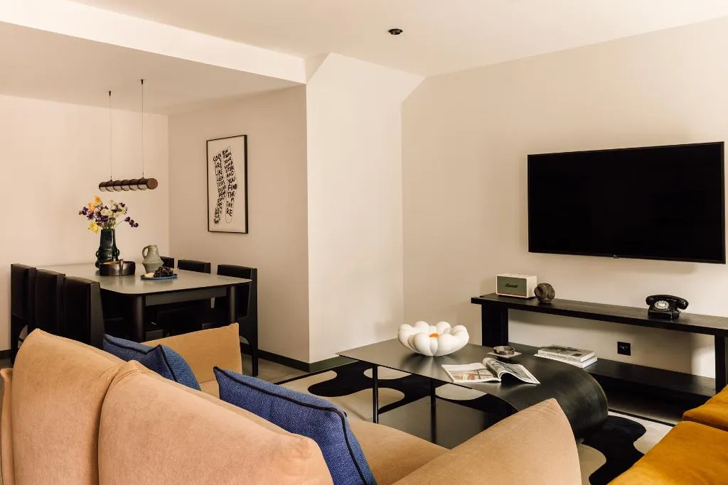 SUITE THREE BEDROOMS THREE BATHROOMS Room, The Rebello Hotel & Spa, Porto