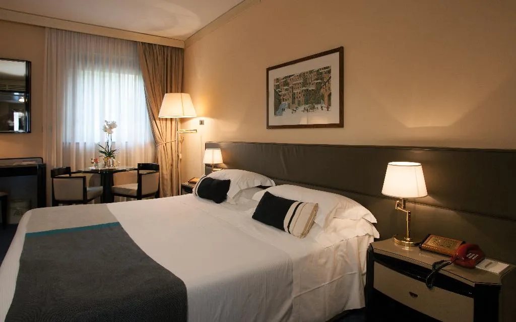 Double or Twin CLASSIC Room, Park Hotel Ai Cappuccini, Umbria