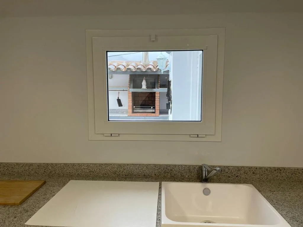 HOUSE TWO BEDROOMS WITH AIR CONDITIONING Room, Torre Playa, Majorca