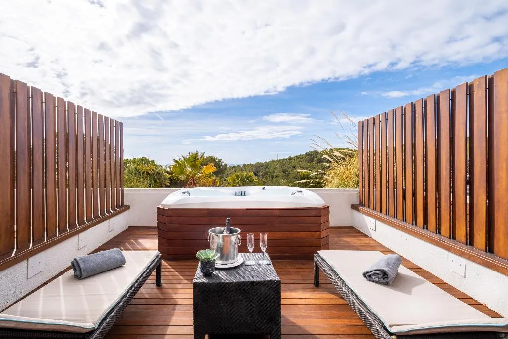 Double or Twin DELUXE WITH VIEWS Room, Eurostars Sitges, Costa Brava