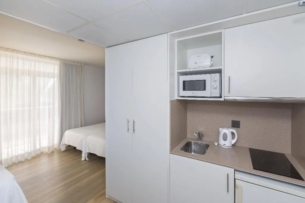 STUDIO CAPACITY 4 Room, Ponient Marinada by PortAventura World, Costa Dorada