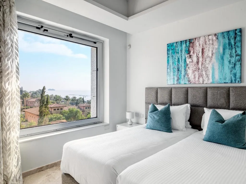 APARTMENT LUXURY Room, The Tower at St Raphael Resort, Cyprus