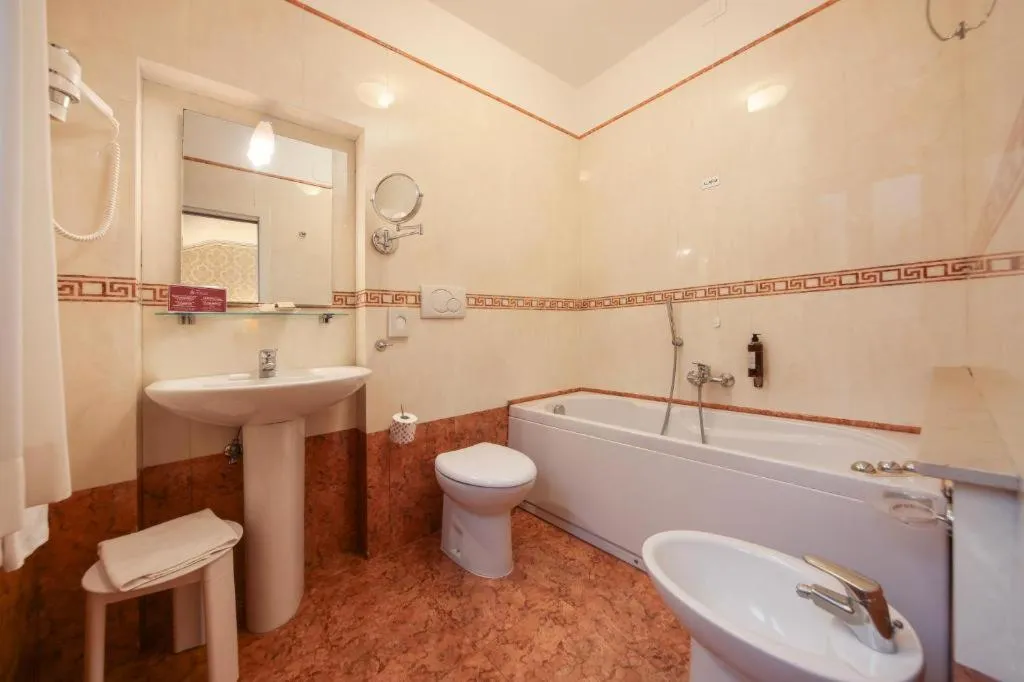 TRIPLE STANDARD Room, Da Bruno, Venice