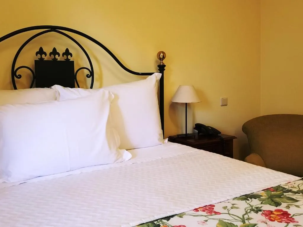 SINGLE STANDARD Room, Lawrence's Hotel, Lisbon