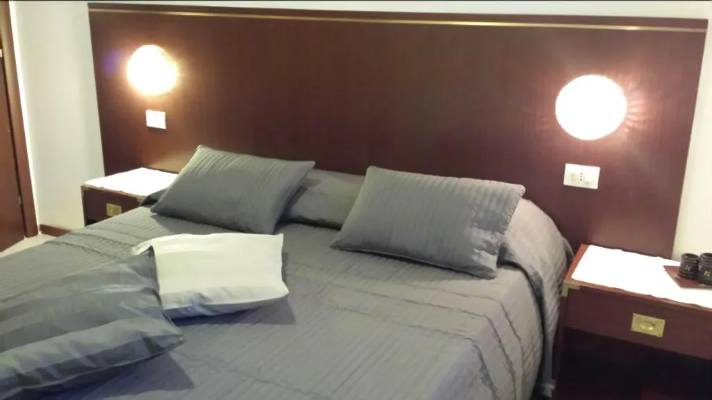 Room, B&B Galleria Frascati, Rome