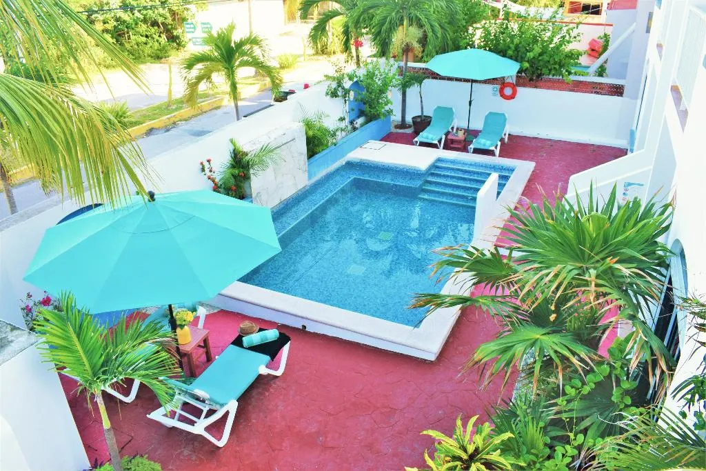 Pool, Corales Suites, Cancun Area