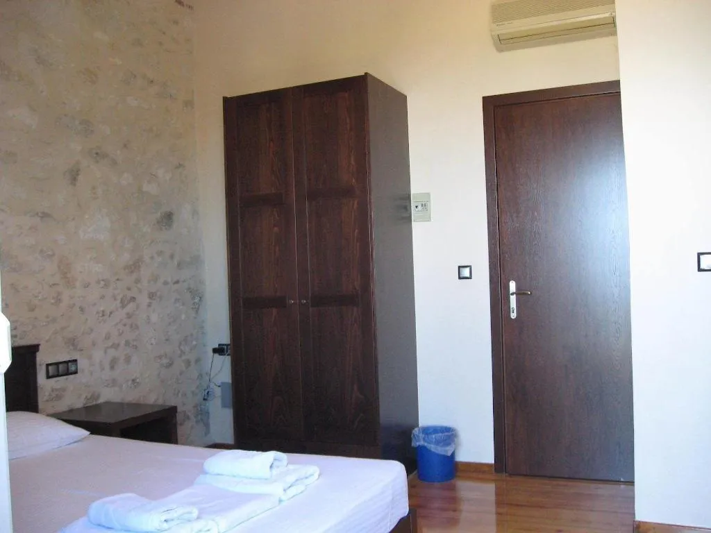 Room, Rent Rooms The Seafront, Crete