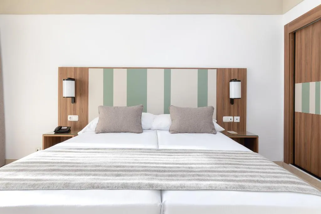 SUITE STANDARD Room, Hotel Riu Paraiso Lanzarote - All Inclusive, Lanzarote