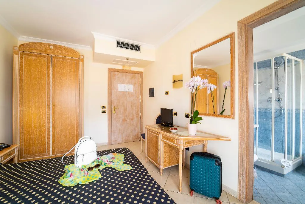 Double or Twin CLASSIC Room, Hotel Villa Romana, Catania
