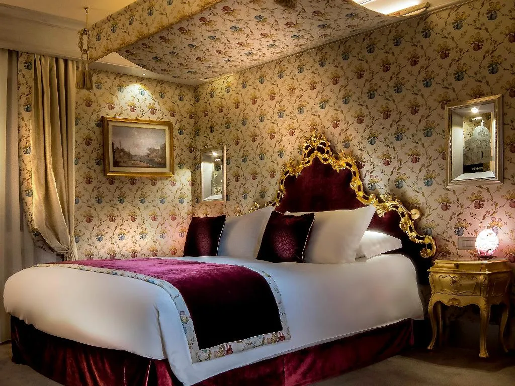 SUITE EXECUTIVE KING BED Room, Papadopoli Hotel Venezia - MGallery Collection, Venice