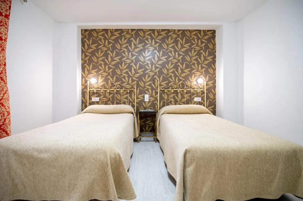 Double or Twin BASIC Room, Hotel Manzanito, Andalucia