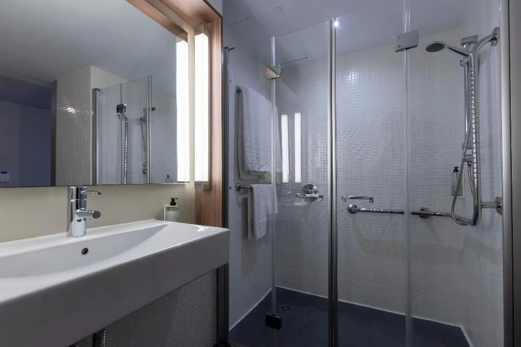 DOUBLE Accessible Room, Travelodge Malaga Aeropuerto, Costa Del Sol