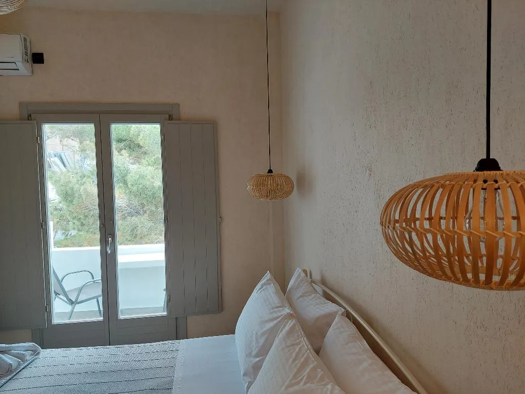 DOUBLE GARDEN VIEW Room, Acropole Sunrise, Santorini