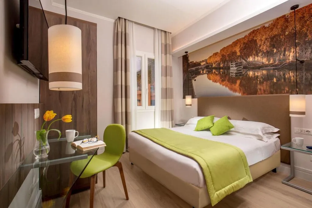 DOUBLE QUEEN SIZE BED Room, Villa Grazioli, Rome