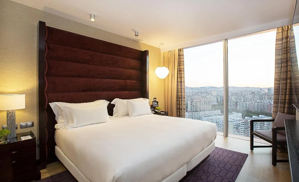 Room CITY VIEW Room, Hyatt Regency Barcelona Tower, Barcelona