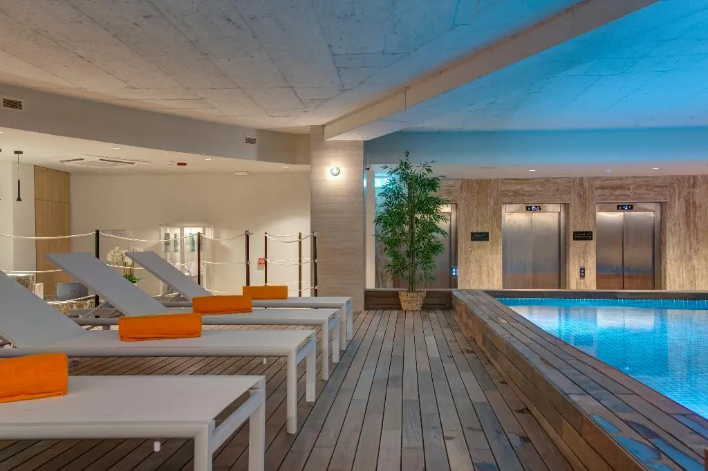 Pool, Noru Hotel, Malta