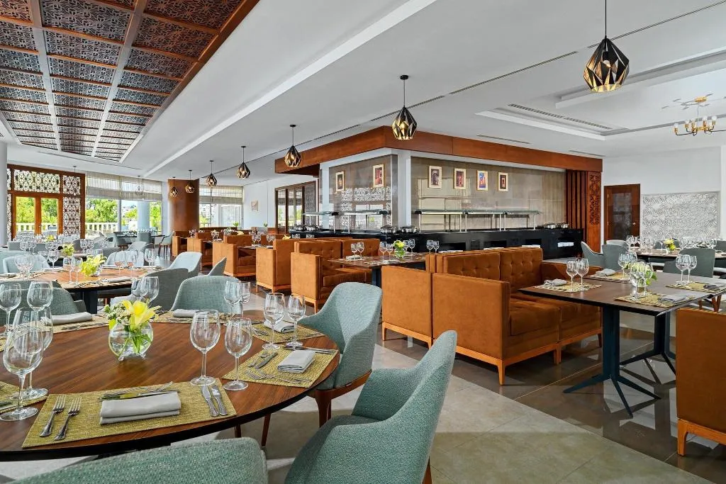 Restaurant, Sheraton Tunis, Tunisia